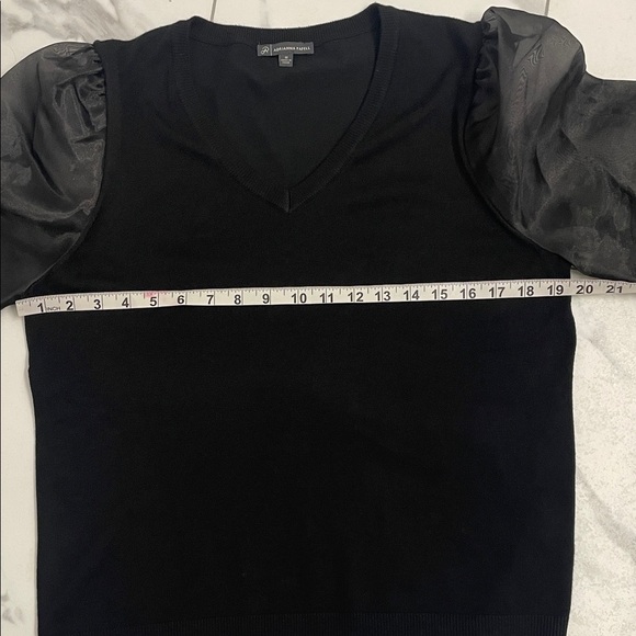 Adrianna Papell  Black V Neck Sweater Knit Top with 3/4 Sheer Sleeves Sz M - Picture 11 of 13